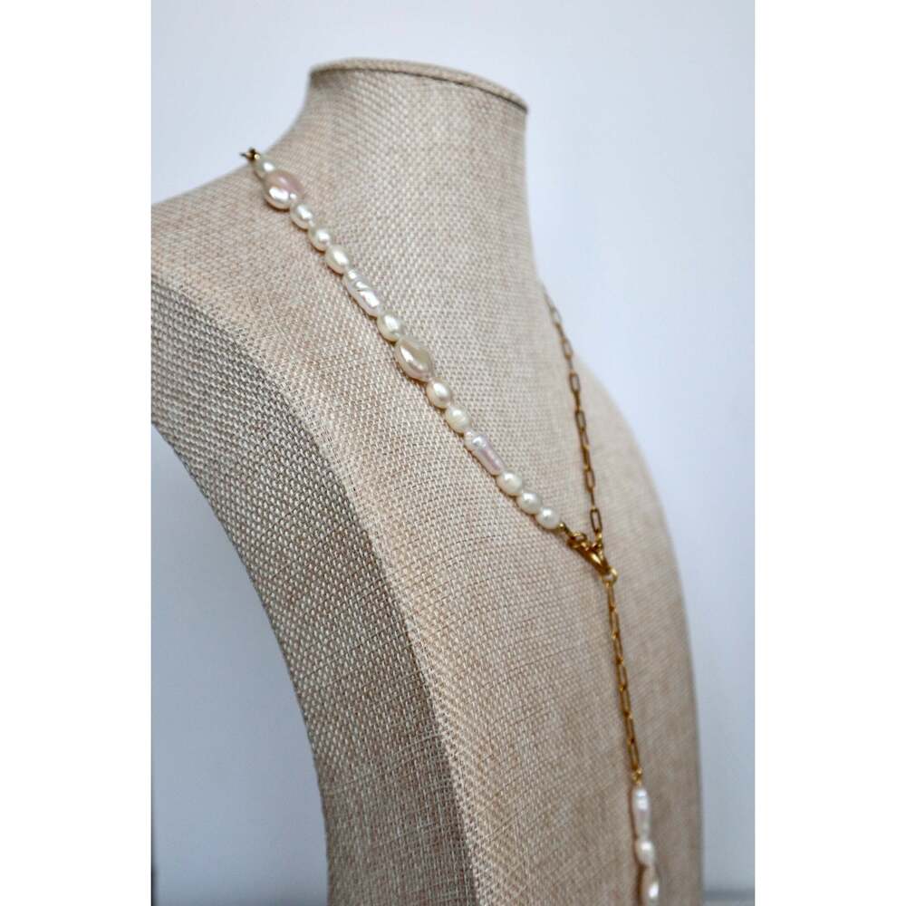 Caelova – Freshwater Pearl Lariat Necklace - 18in - Picture 5 of 7